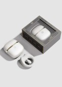 Apis Vibrating Couples Ring White