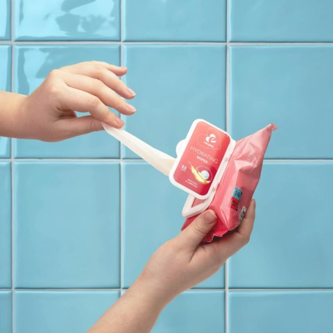 EasyGlide - Hydrating Wipes with Lubricant and Oils 25 wipes